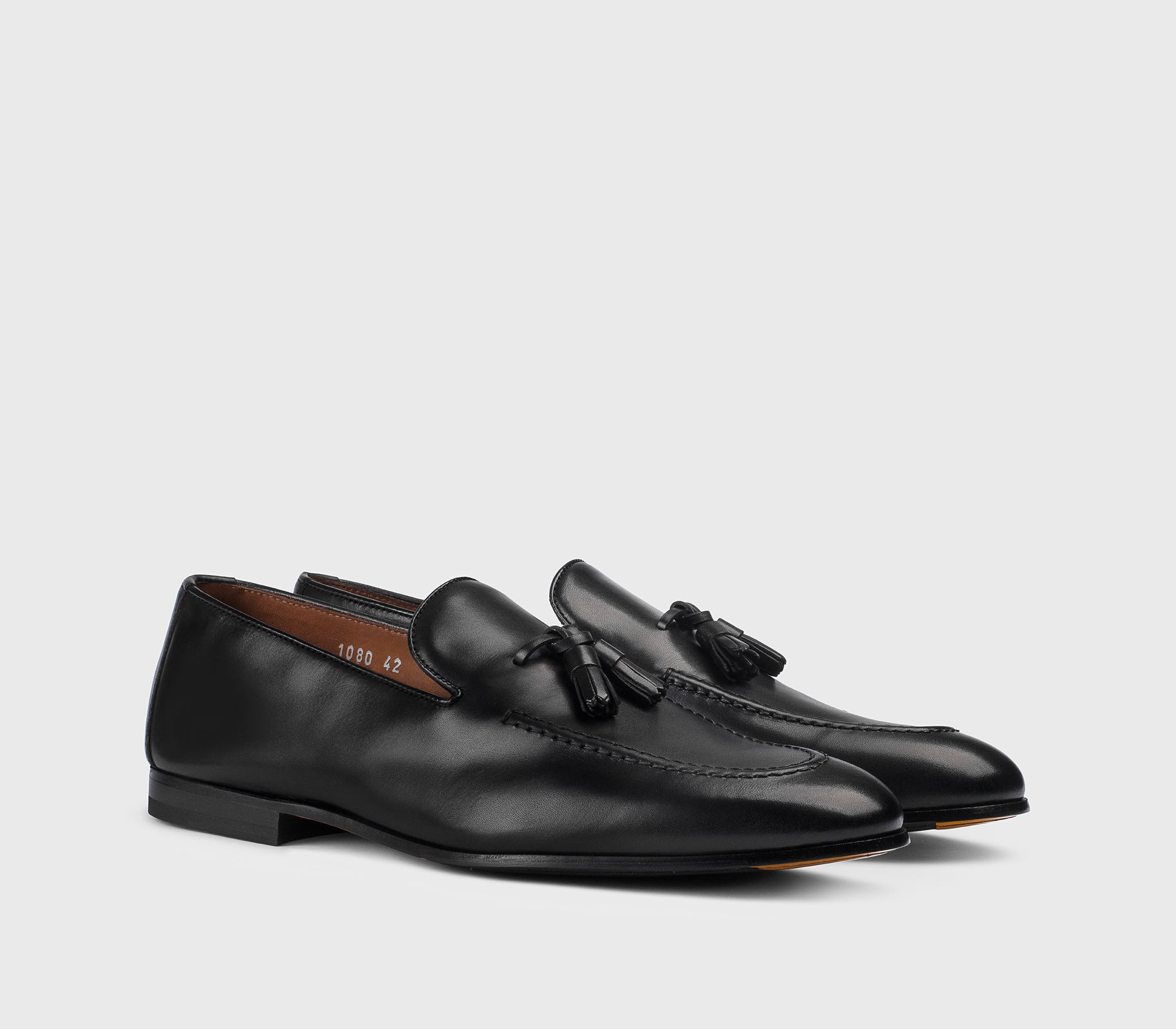 DU1080PANNUF159NN00 - Mocassino con nappine in pelle nero - Image 3