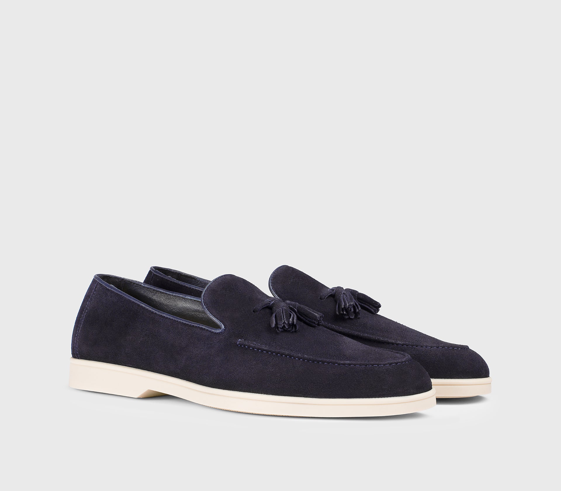 DU3415NWMAUY009GB00 - Mocassino con nappine in suede blu - Image 3