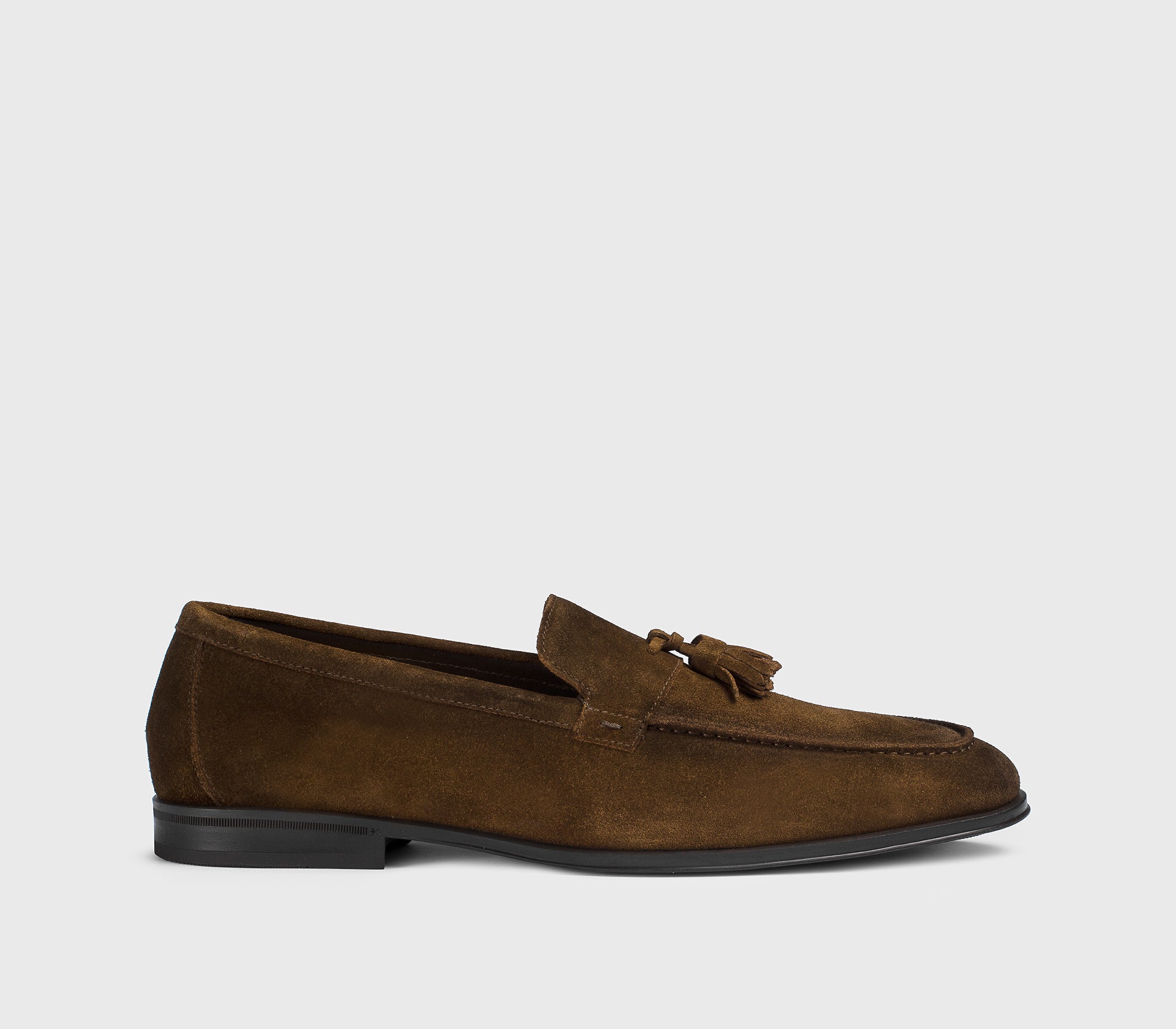 DU3383NOTTUY260TM01 - Mocassino in suede con nappine marrone