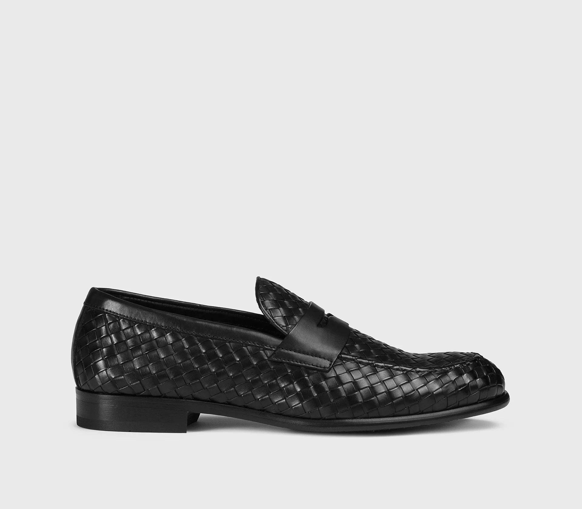 DU3266STRAUY195NN00 - Mocassino in pelle intrecciata nero
