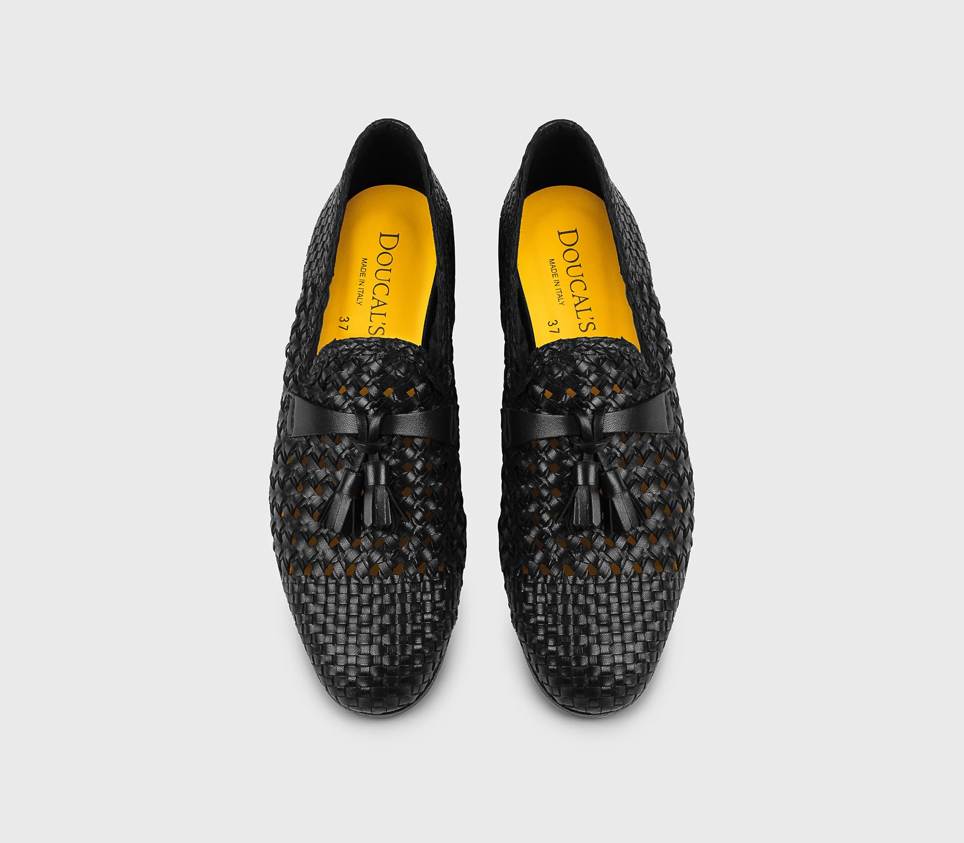 DD8875MEGNUZ280NN00 - Mocassino con nappine in pelle traforata nero - Image 2