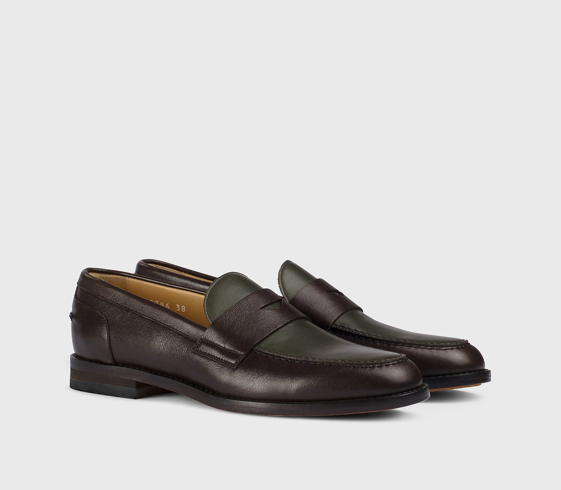 DD8796ALAIPF708TV37 - Mocassino in pelle bicolore testa di moro e verde - Image 3