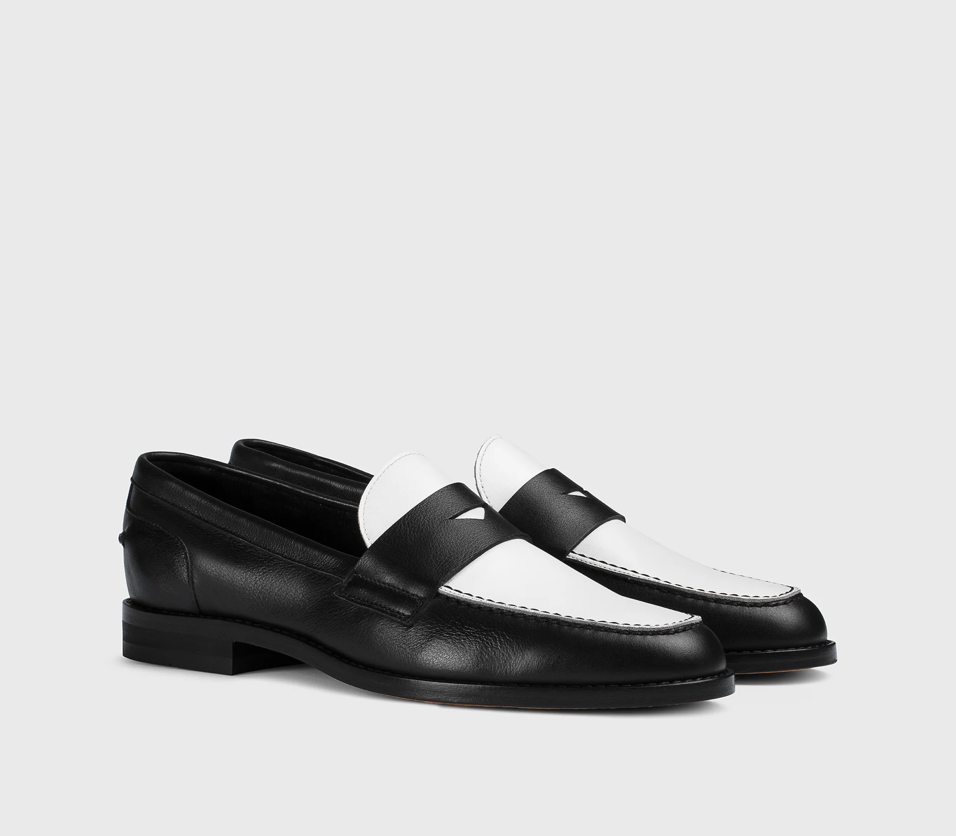 DD8796ALAIPY708NN00 - Mocassino in pelle bicolore nero e bianco - Image 3