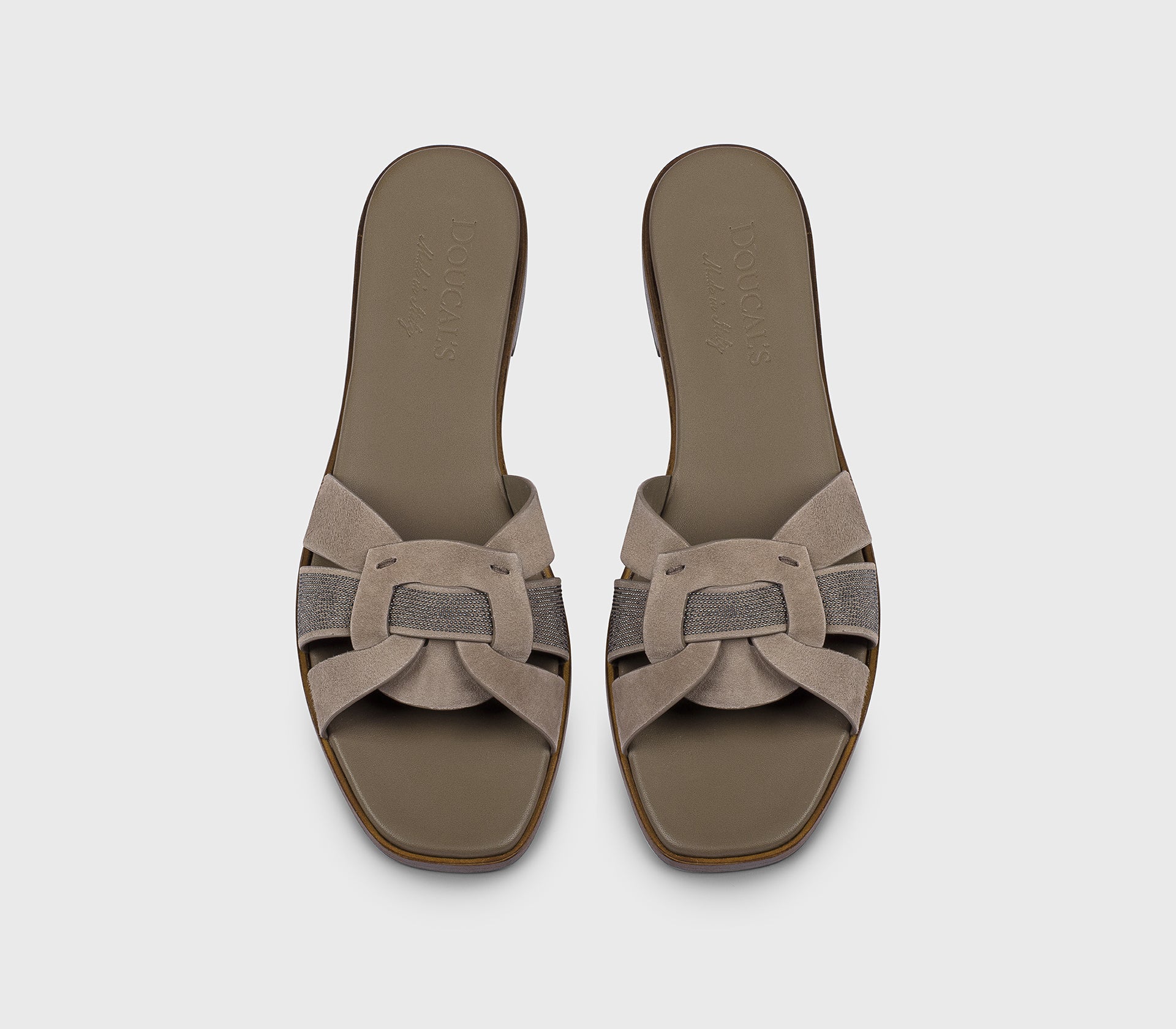 DD8906DEGNUF278MN45 - Sandalo con microborchie in suede grigio caldo - Image 2