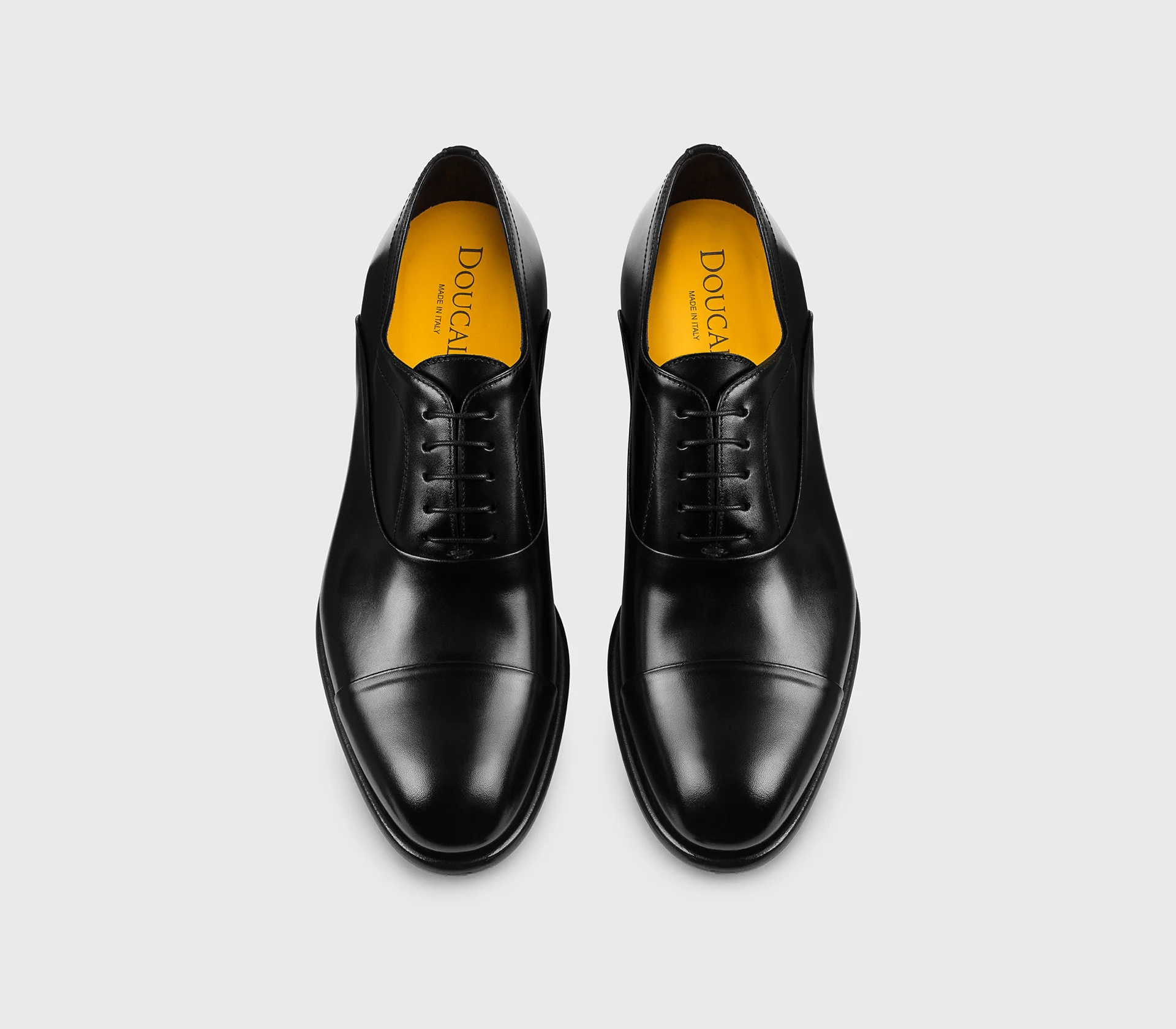 DU3481FREDUF159NN00 - Stringata Oxford in pelle nera - Image 2